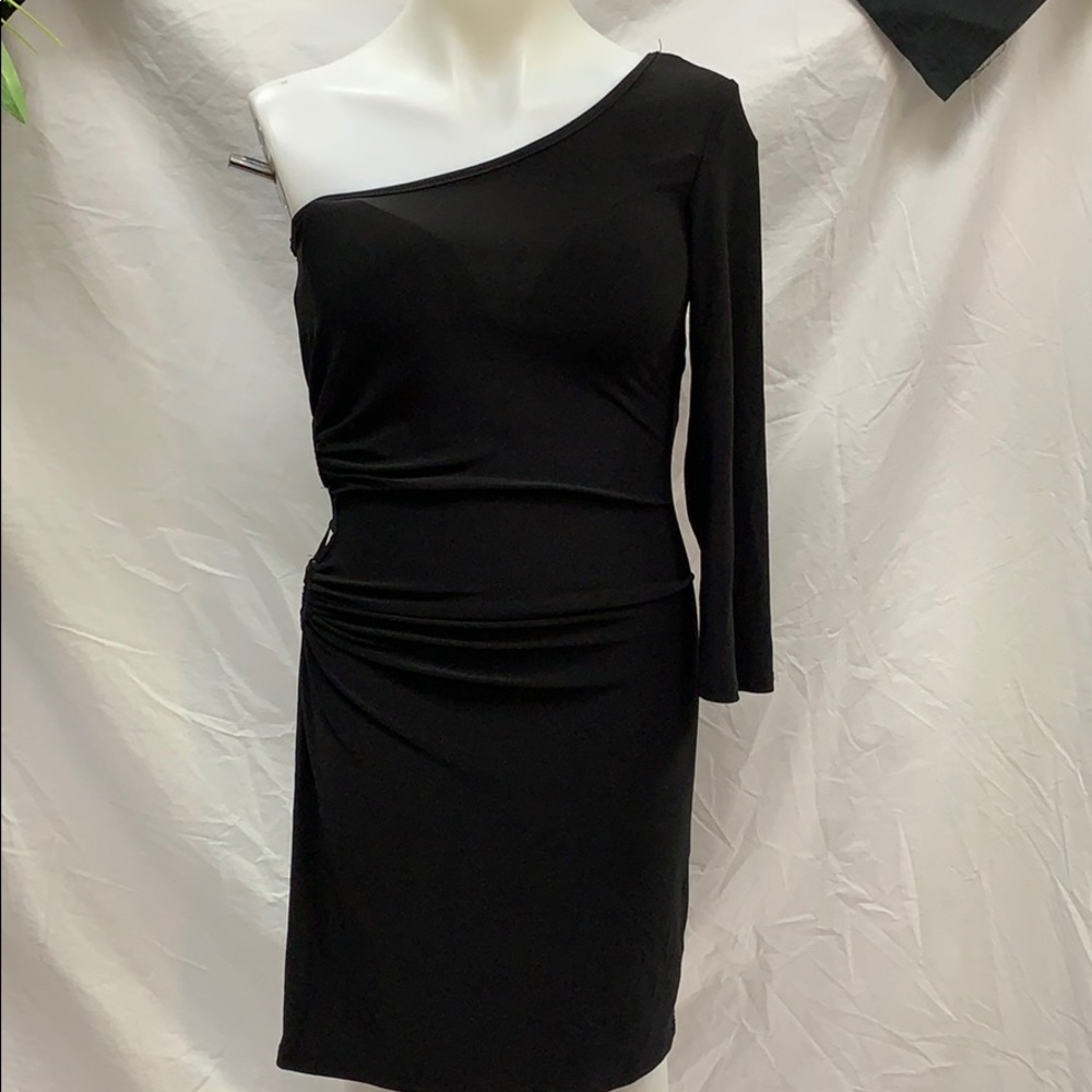 Forever 21 Black One Shoulder Dress